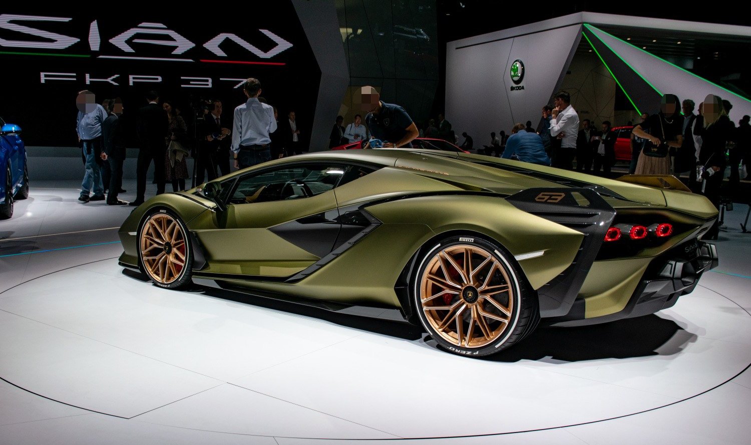 Lamborghini Sian technical specifications and fuel economy